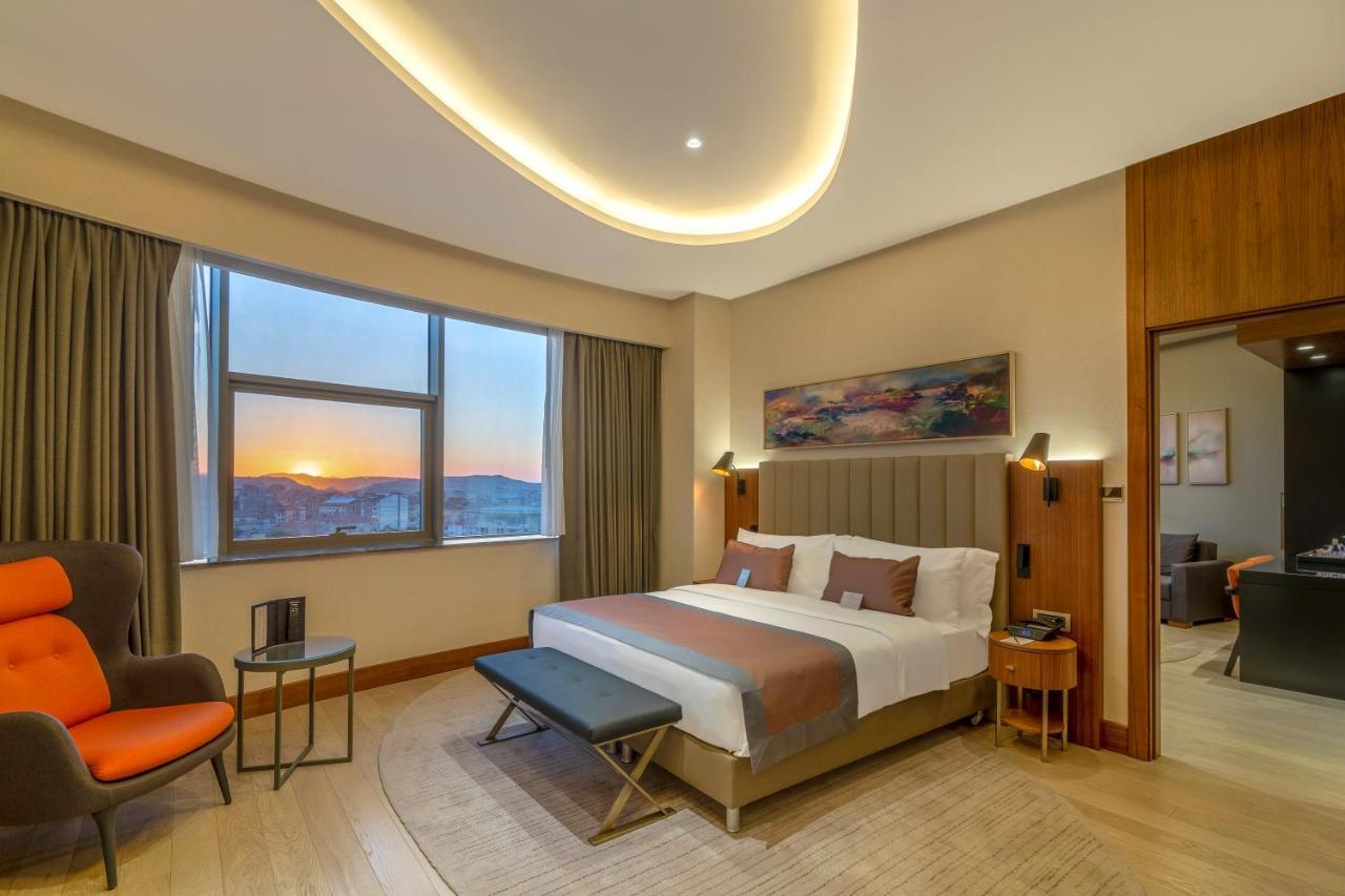 Crowne Plaza Cappadocia - Nevsehir By Ihg Hotel Ruang foto