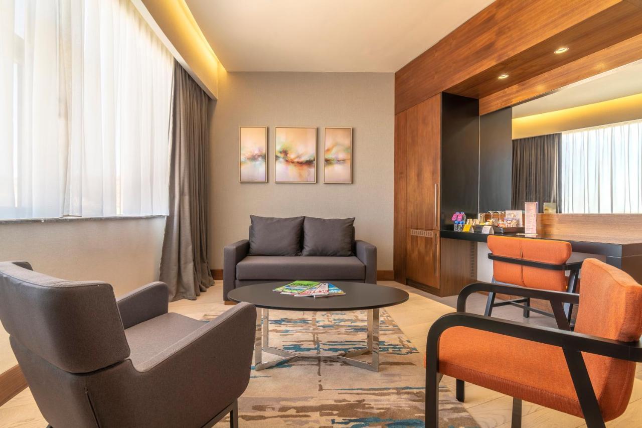 Crowne Plaza Cappadocia - Nevsehir By Ihg Hotel Ruang foto